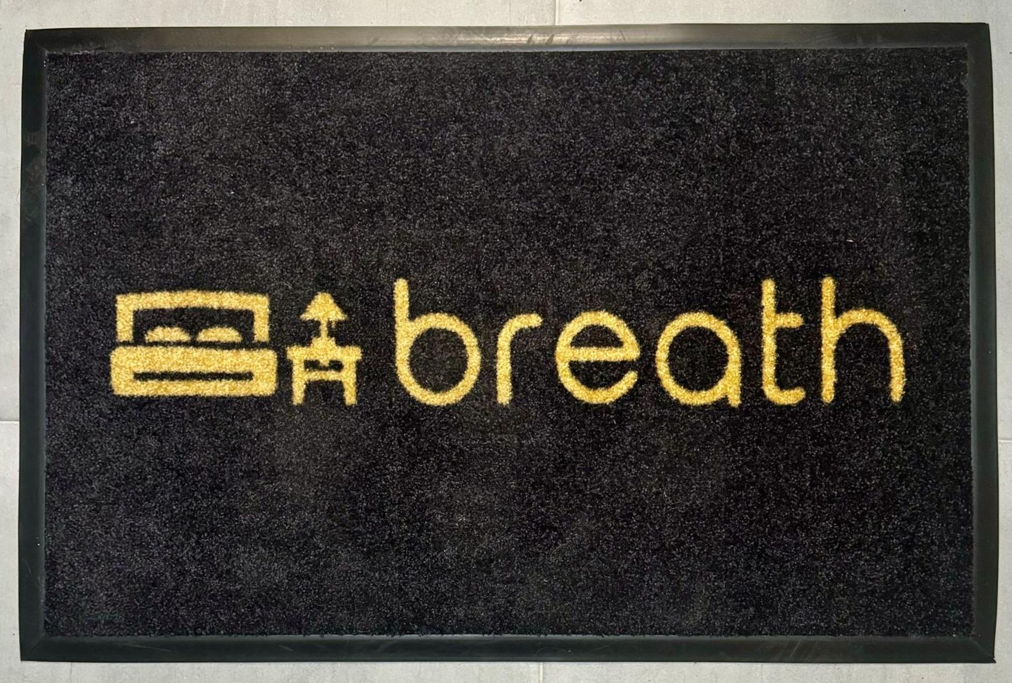 Apartment Breath